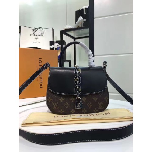 Louis Vuitton CHAIN IT BAG PM M44115